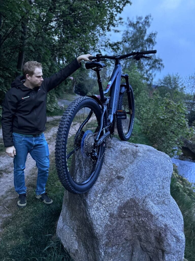 Wypożyczalnia rowerów elektrycznych eMTB w Karpaczu | rower elektryczny eMTB Merida | Enduro Bike